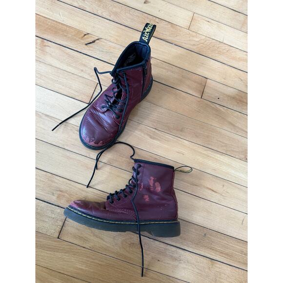 Dr Martens cherry red distressed combat boots - Picture 1 of 7